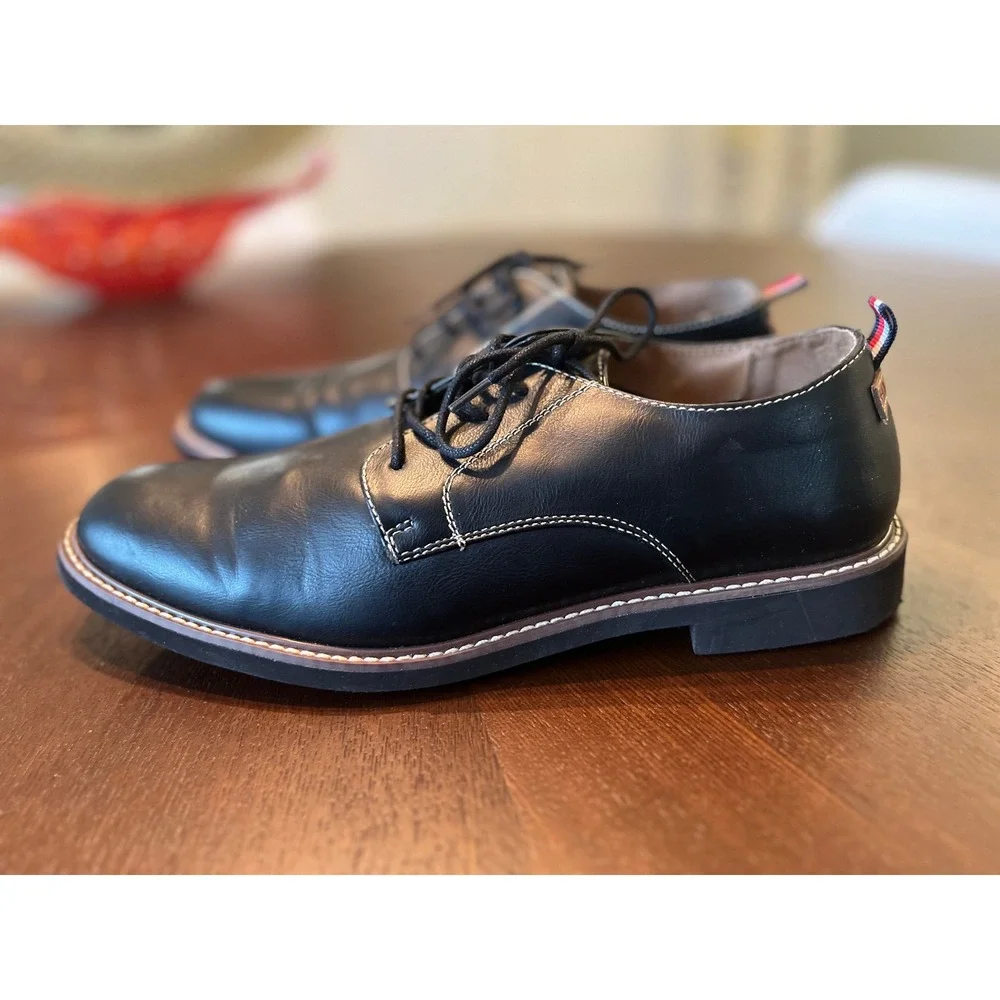 Tommy Hilfiger Dress Shoes Mens 10.5 Black Good Derby Oxford Contrast Stitch